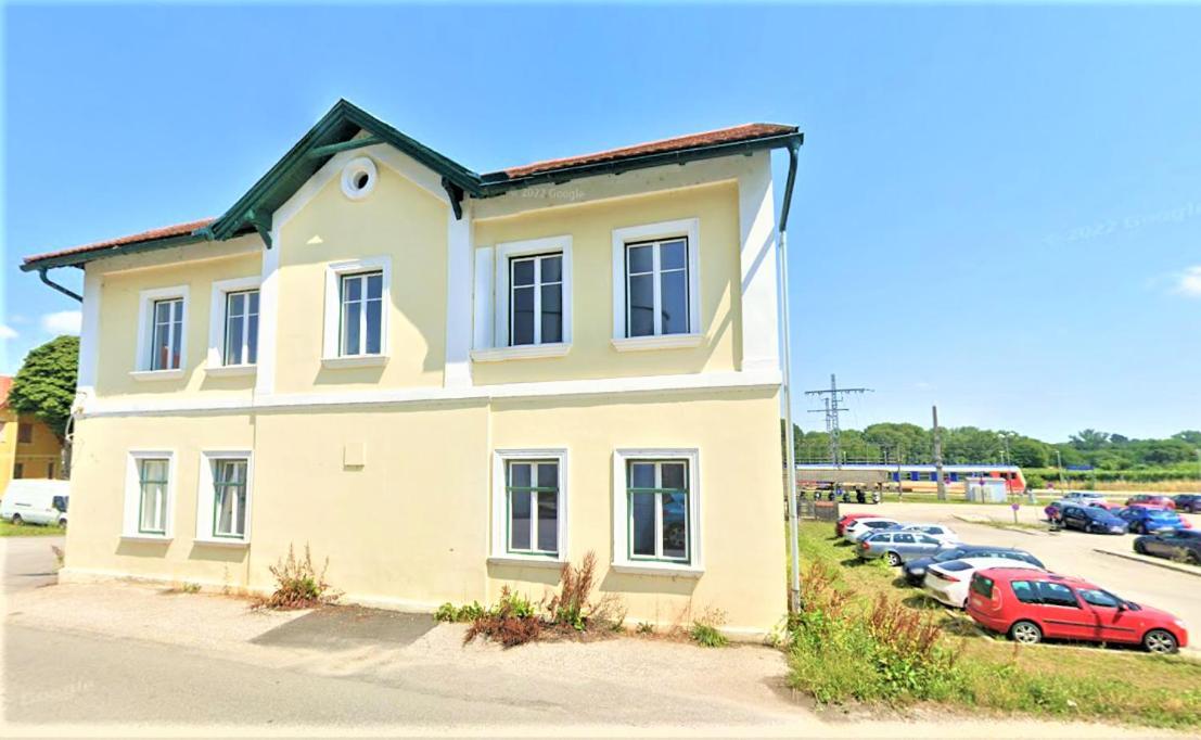 Intimate Hadersdorf *